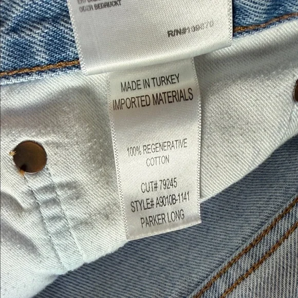 Agolde Parker (long) Light Blue Frayed Denim Shorts (31) - Picture 3 of 3